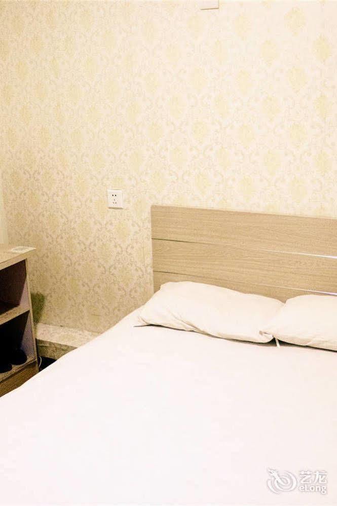 Qingdao Peninsula Four Seasons Business Hotel 외부 사진